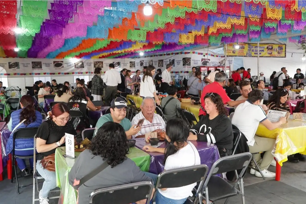 Invita Gobierno de la Ciudad a disfrutar de la Guelaguetza y calenda este fin de semana 1 Invita Gobierno de la Ciudad a disfrutar de la Guelaguetza y calenda este fin de semana
