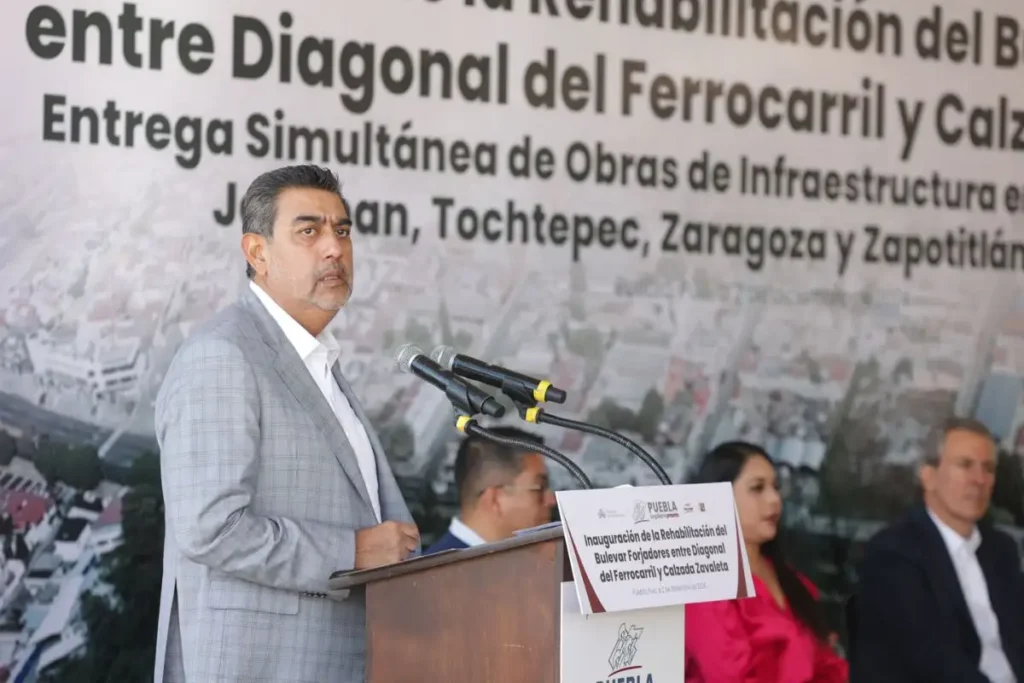 Inaugura Sergio Salomón remodelación del bulevar Forjadores: costó 29 millones de pesos