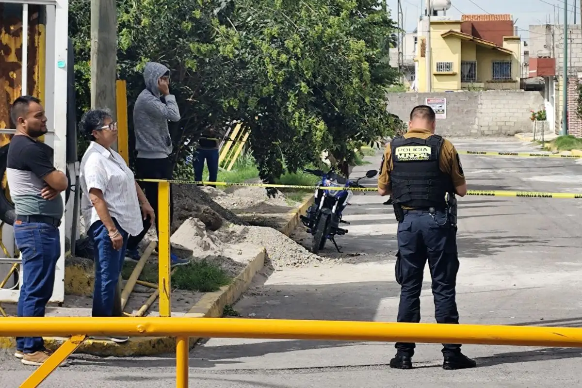 Suicidio en la colonia La Popular: Hombre se quita la vida en un parque 1 Hombre se quita la vida en parque de la colonia La Popular