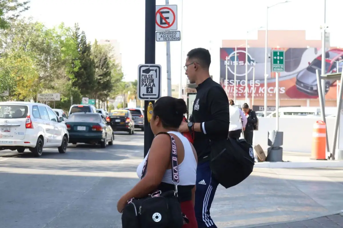Así funcionan los nuevos semáforos inteligentes en avenida Osa Mayor