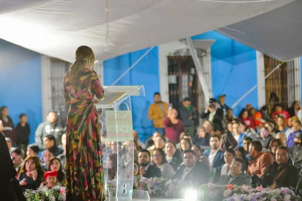 Shamy Spezia, una mujer con corazón y compromiso, rinde protesta como presidenta del DIF Huejotzingo