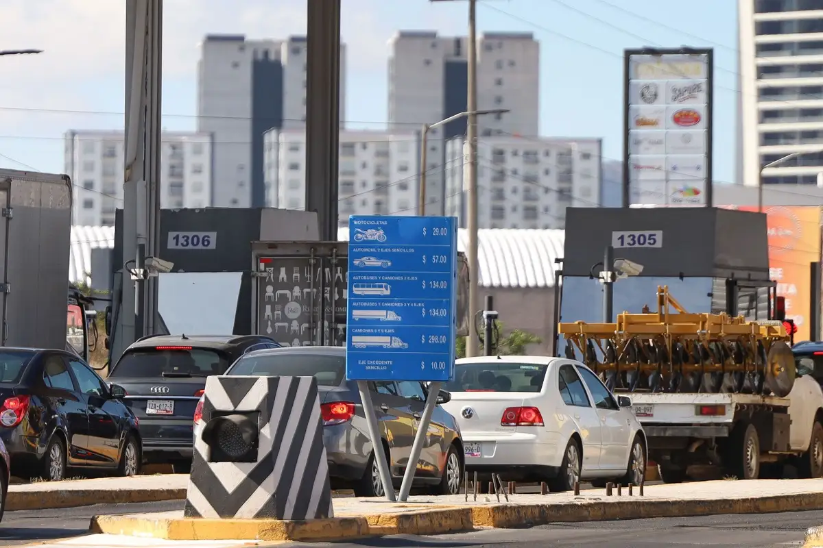 Advierte Carreteras de Cuota multas contra Pinfra por asalto masivo en autopista Puebla-Atlixco 1 Advierte Carreteras de Cuota multas contra Pinfra por asalto masivo en autopista Puebla-Atlixco