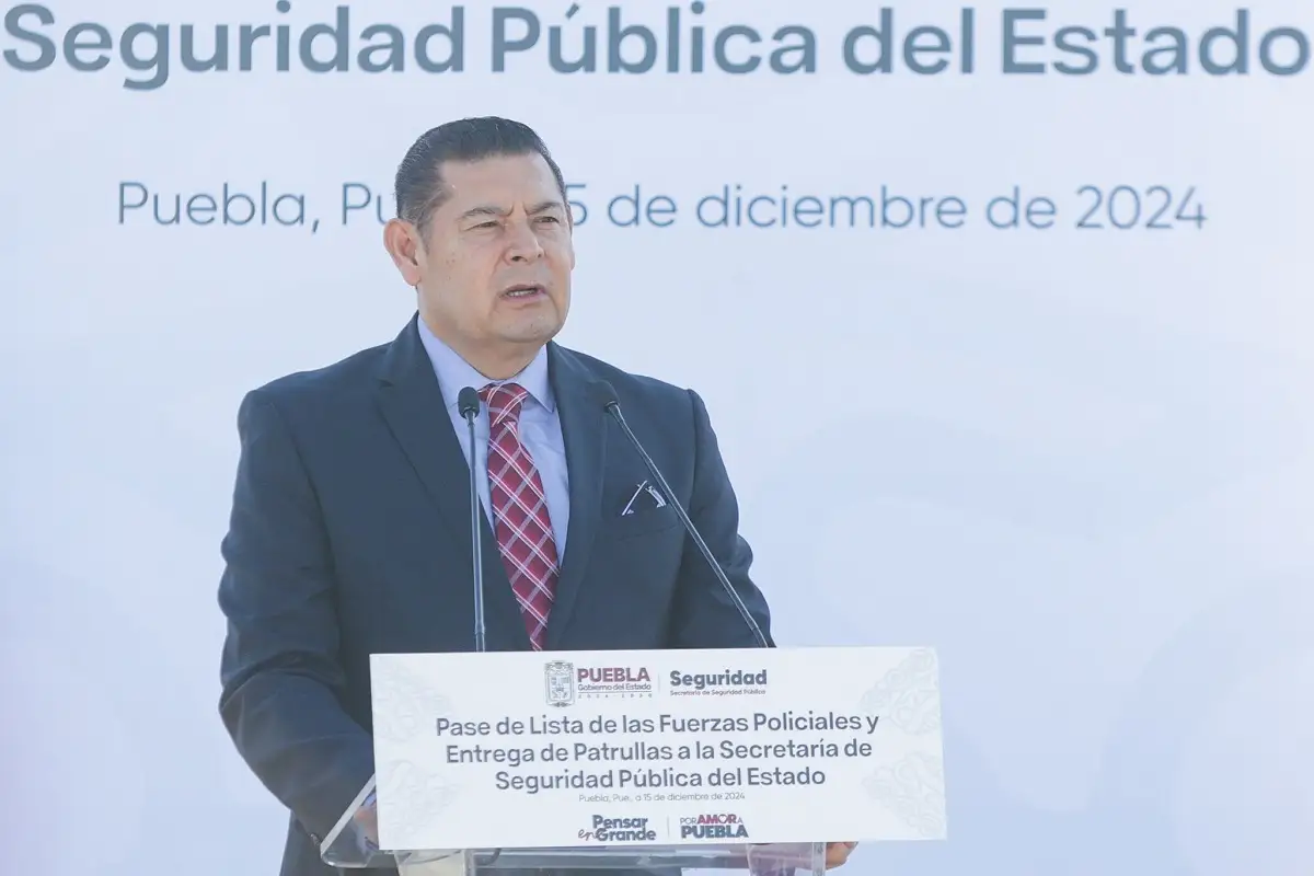 Armenta anuncia inversión de 120 millones en 100 patrullas y torres de seguridad