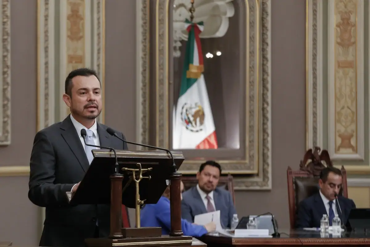 Armenta prepara paquete de iniciativas para regular motos, ordenar el transporte y la castración química