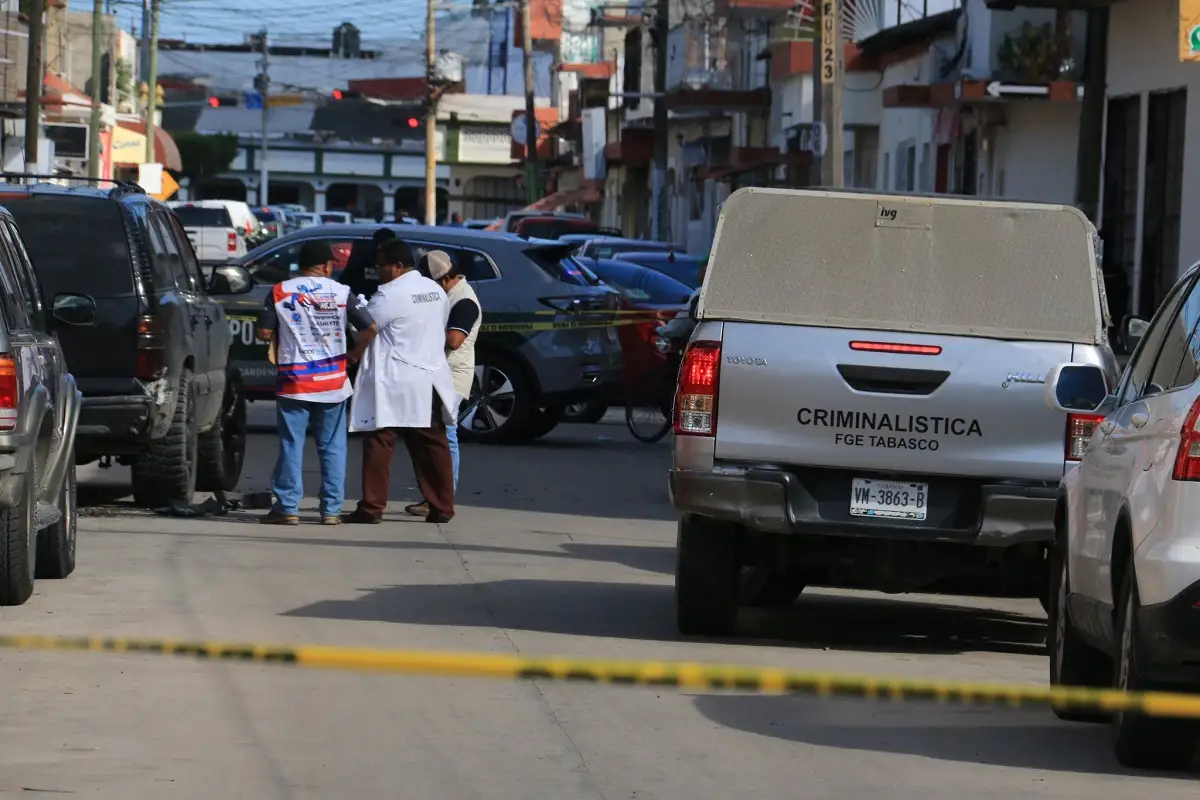 Comando armado irrumpe en el bar Ópera en Tabasco y asesina a dos personas