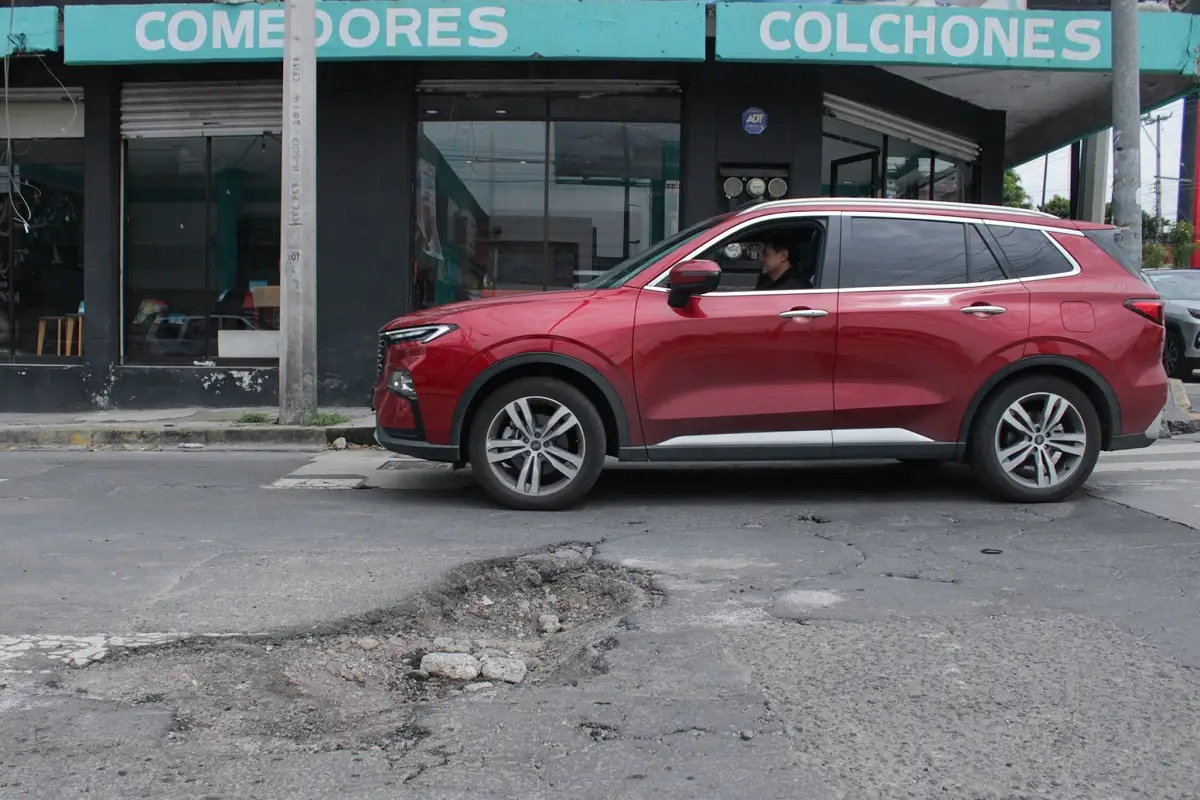 Pepe Chedraui invierte 80 mdp en tapar baches en Puebla 1 Pepe Chedraui invierte 80 mdp en tapar baches en Puebla