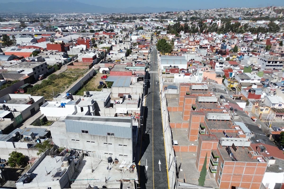 Pepe Chedraui Budib entregó la pavimentación de la 110 Poniente