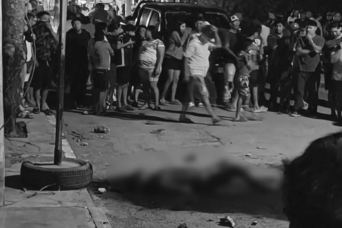 IMAGENES FUERTES: Queman vivo a sujeto que asesinó a una mujer con un machete en Yucatán 1 Queman vivo a sujeto que asesinó a una mujer con un machete en Yucatán