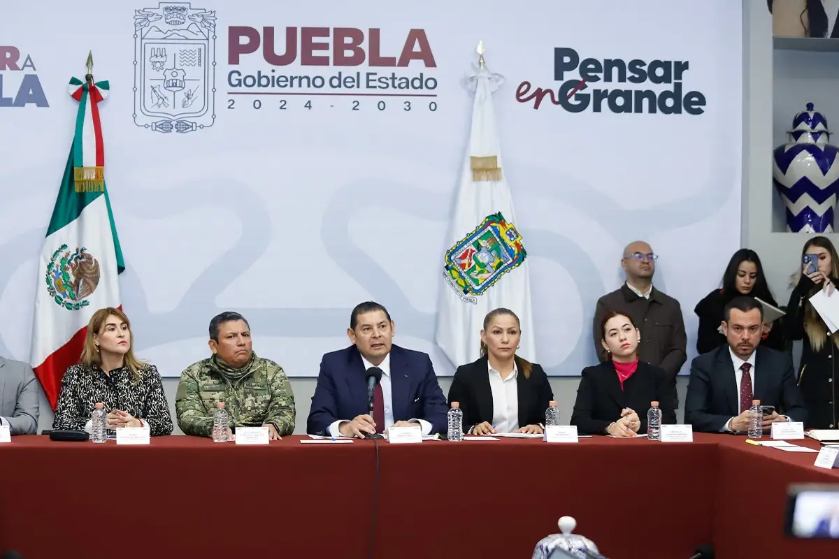 Casas Violeta darán protección plena a mujeres en Puebla: Alejandro Armenta 1 Casas Violeta darán protección plena a mujeres en Puebla: Alejandro Armenta