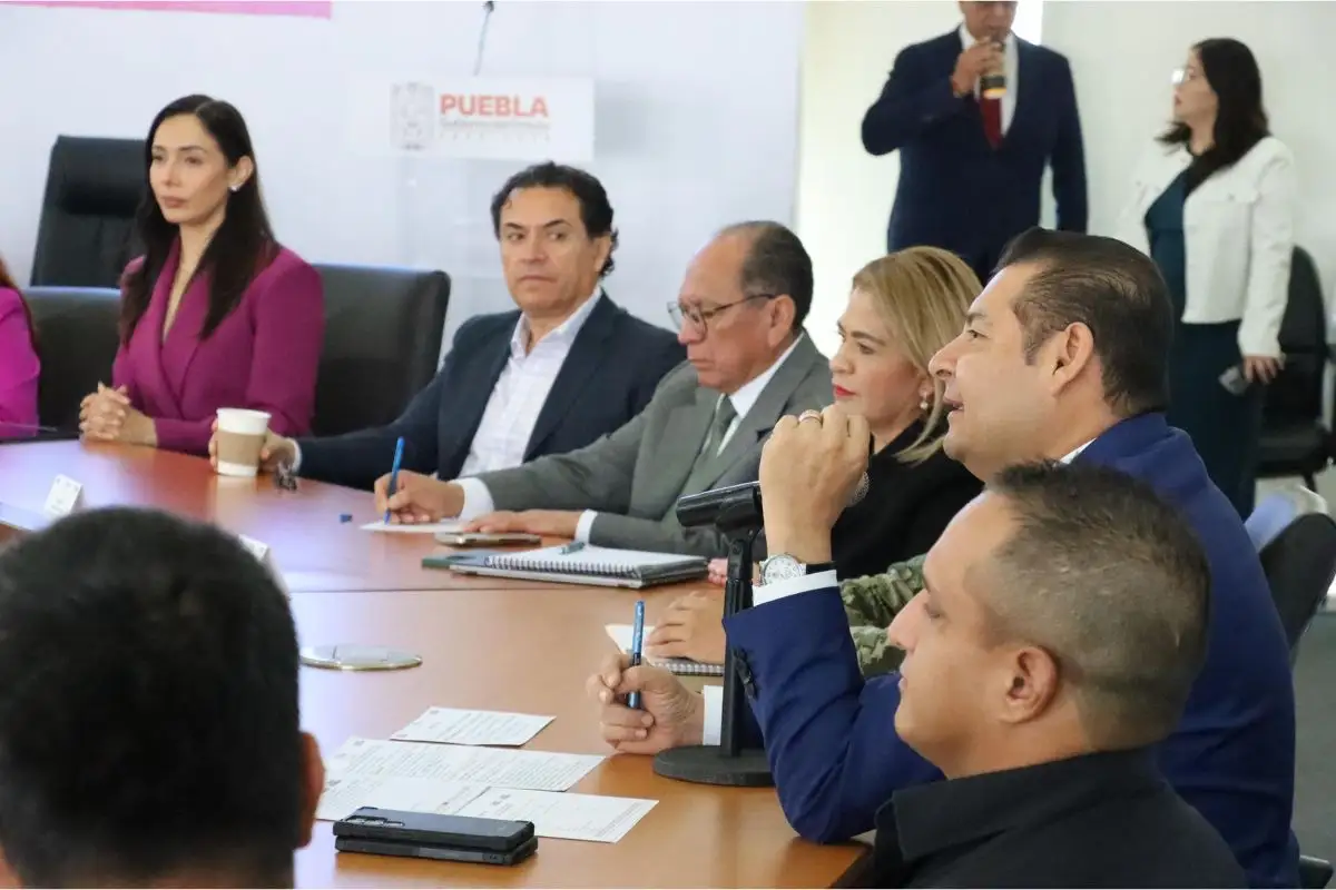 Anuncia Armenta rehabilitación de mil 500 Casas de Salud