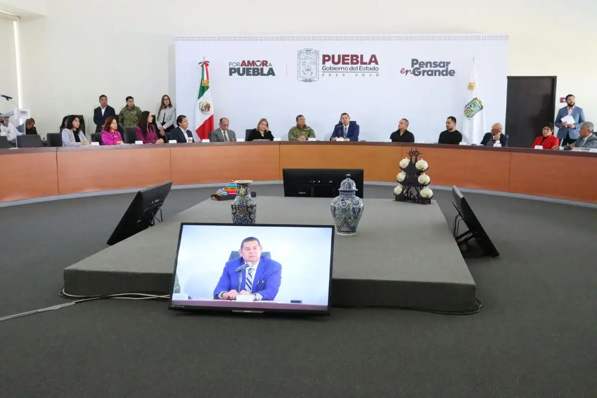 Anuncia Armenta rehabilitación de mil 500 Casas de Salud