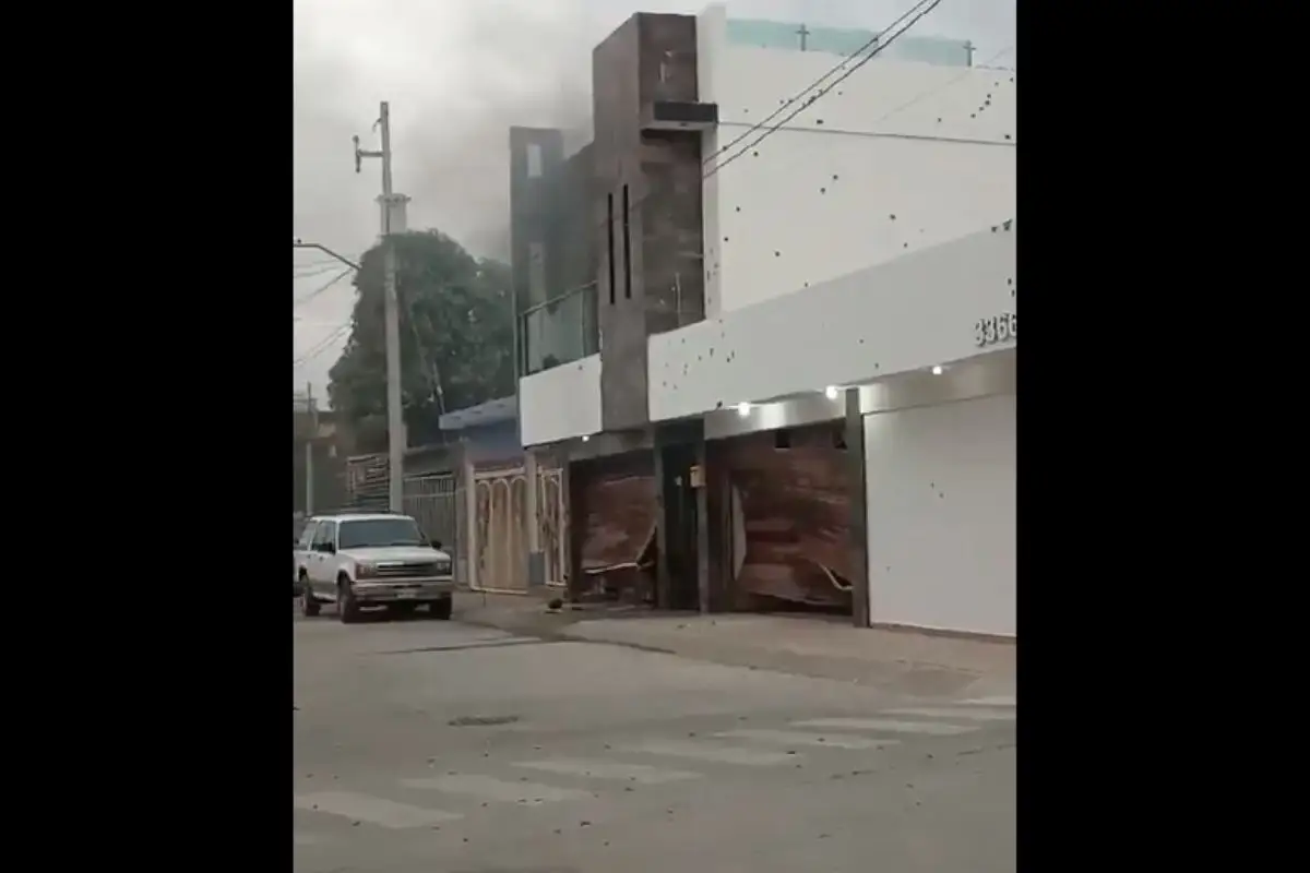 Balean y queman casa de Markitos Toys en Culiacán 1 Balean y queman casa de Markitos Toys en Culiacán