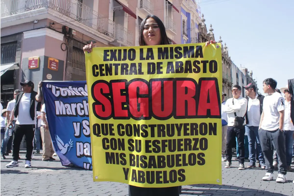 ¿Por qué hay caos vial en Puebla hoy 15 de enero?