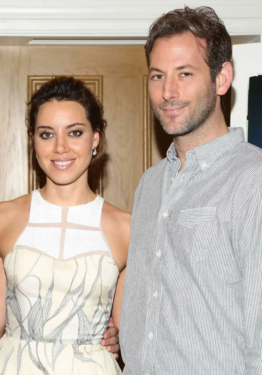Esposo de Aubrey Plaza, el director Jeff Baena, se suicidó