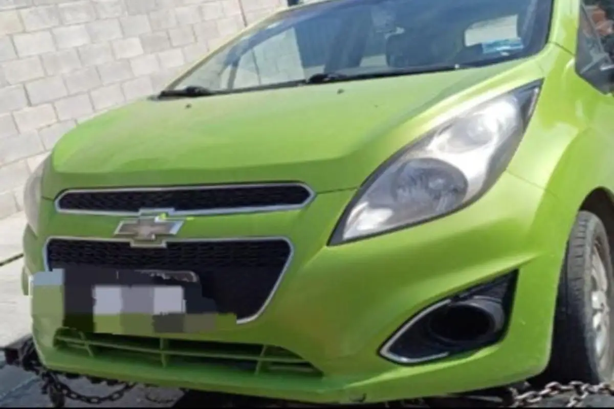 En diferentes acciones, Policía de la Ciudad captura a dos hombres en posesión de armas de fuego y asegura un vehículo con reporte de robo