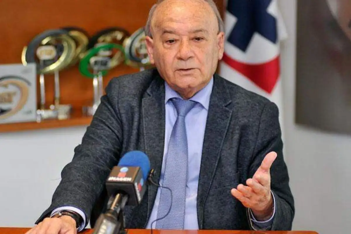 ¿Por qué investigan a Billy Álvarez? 1 ¿Por qué inició investigación contra Billy Álvarez?