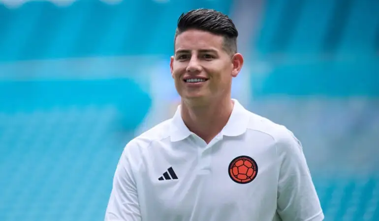 James Rodríguez llega al León; solo falta que firme