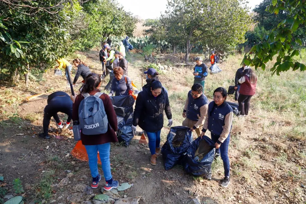 Gobierno de Cholula realiza la segunda jornada de "La Ciudad la Limpiamos Todos" 1 San Pedro Cholula realiza segunda jornada de limpieza
