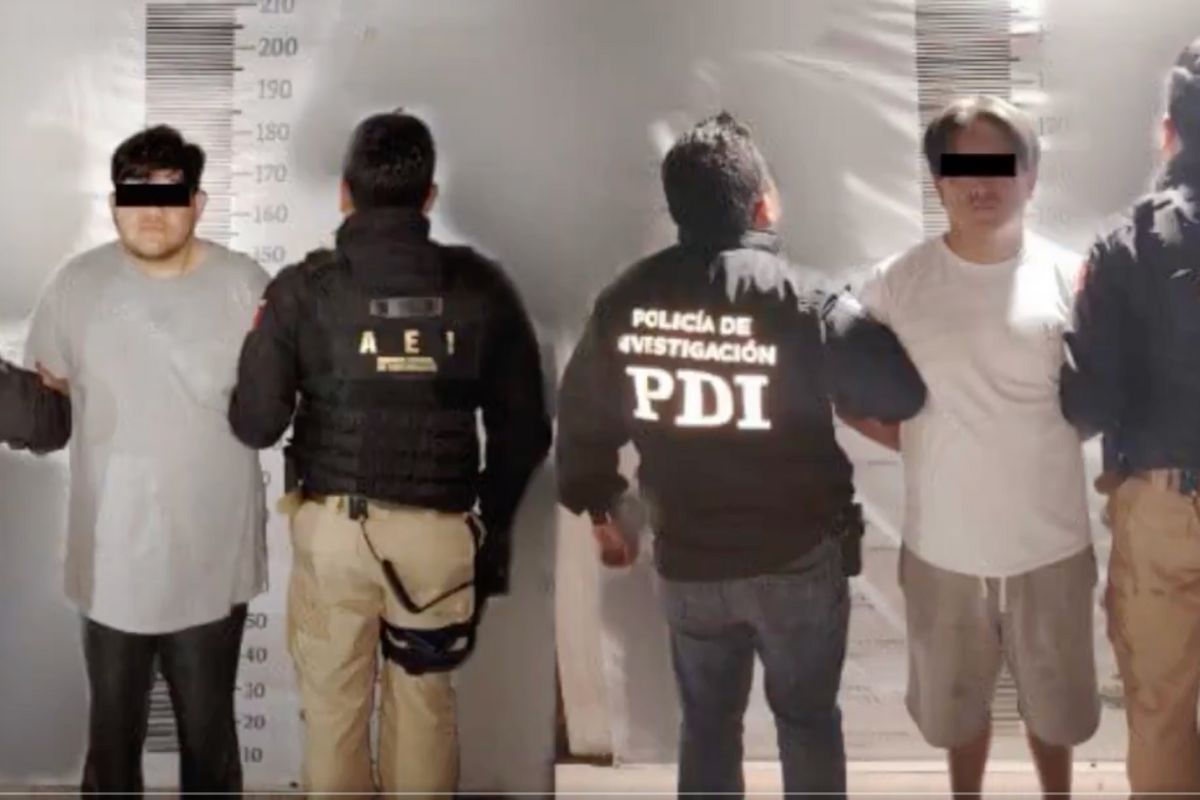 Detienen en Puebla a taxistas 