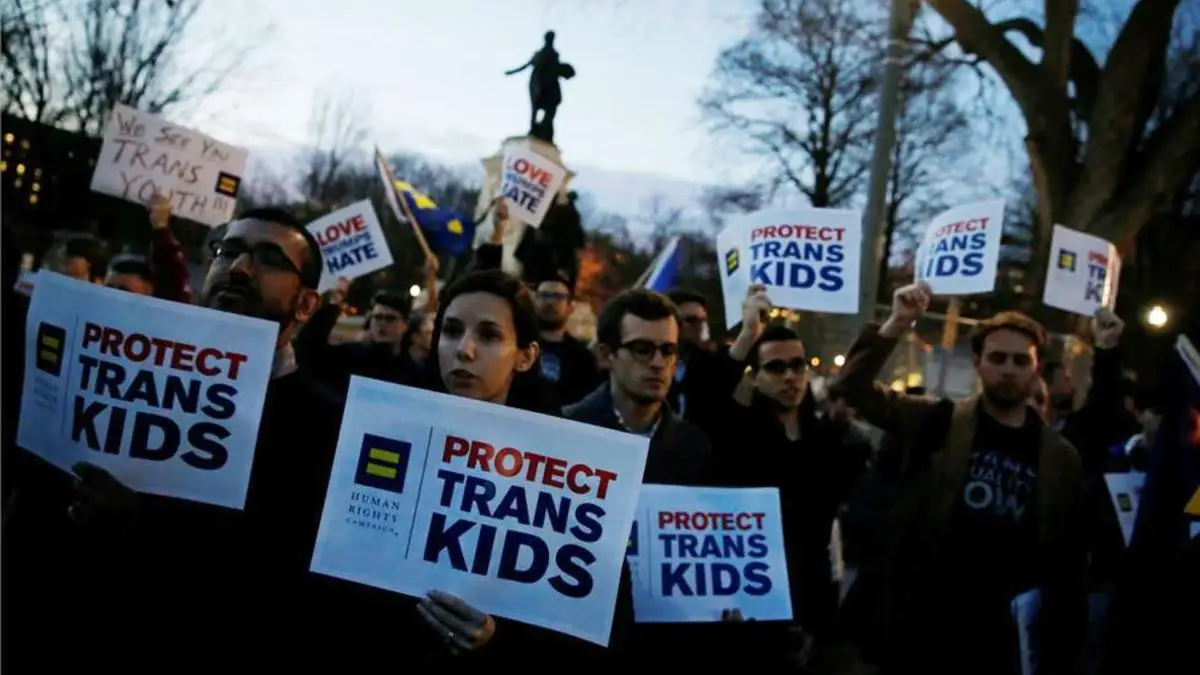 Trump prohíbe la transición de género a menores de 19 años