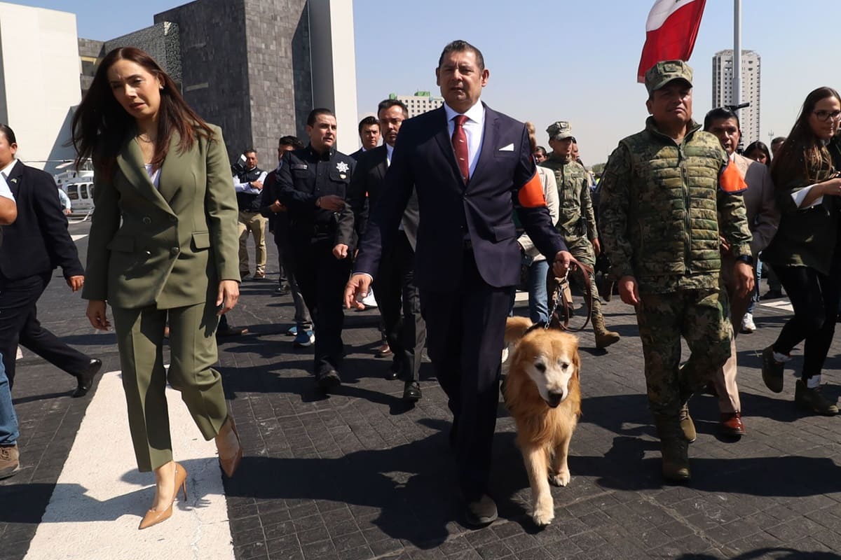 Actuales alcaldes de Morena en Puebla quedarían impedidos para reelegirse en 2027