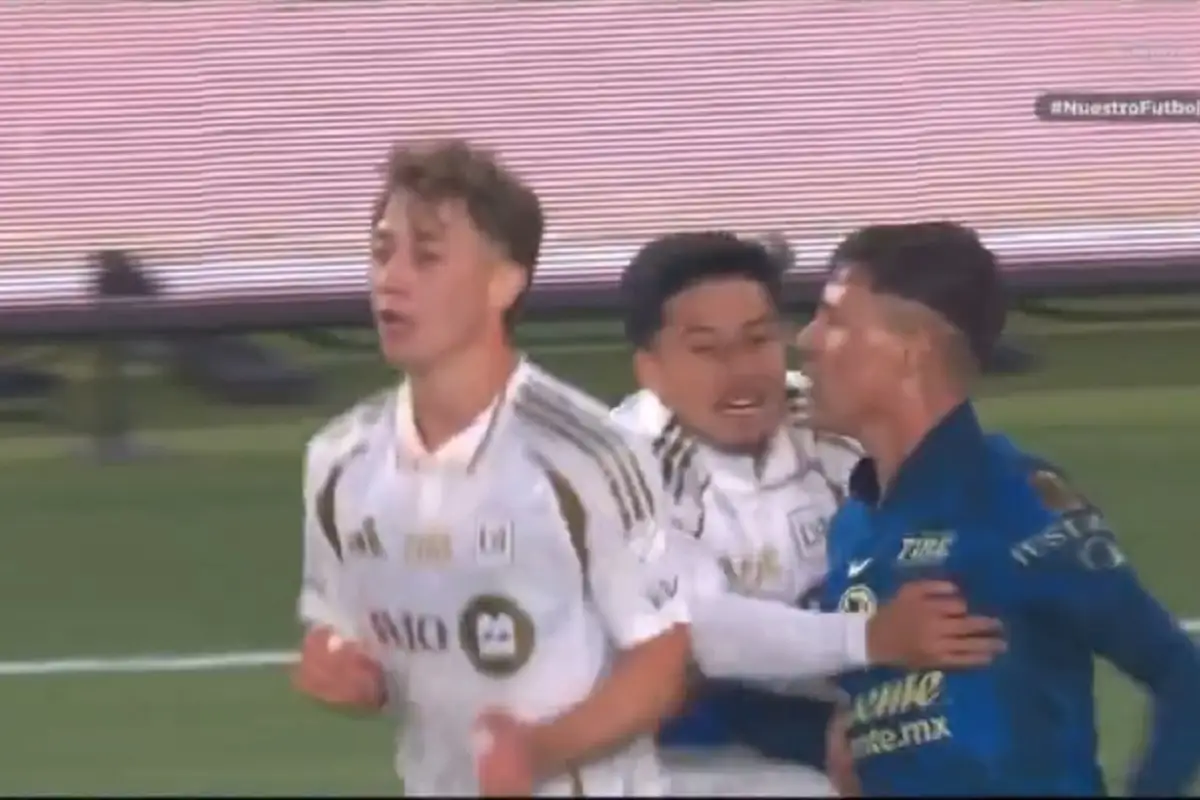 VIDEO: Chicote Calderón pierde la cabeza tras derrota de América vs LAFC 1 Chicote Calderón pierde la cabeza tras derrota de América vs LAFC