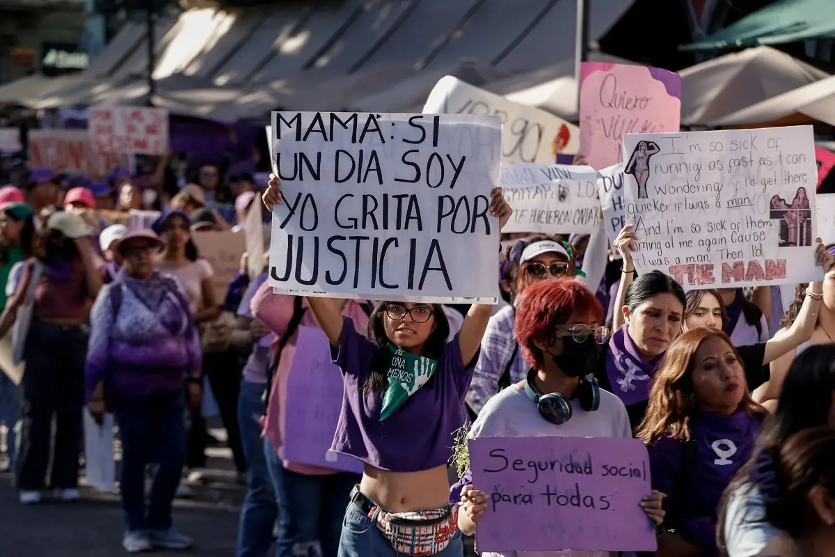 Congreso de Puebla colocará espacios para manifestaciones por el 8M