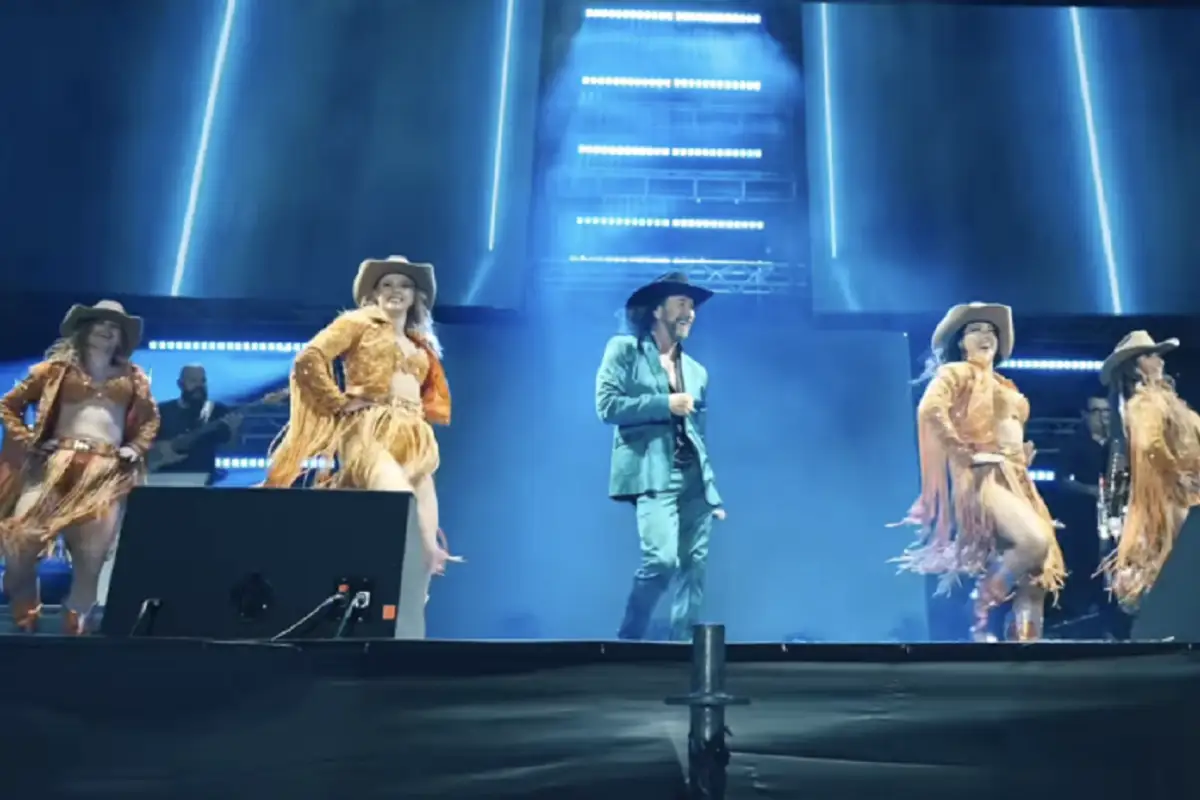 "El Buki" baila "Not like us" de Kendrick Lamar y estos son los mejores VIDEOS 3 «El Buki» baila «Not like us» de Kendrick Lamar y estos son los mejores VIDEOS