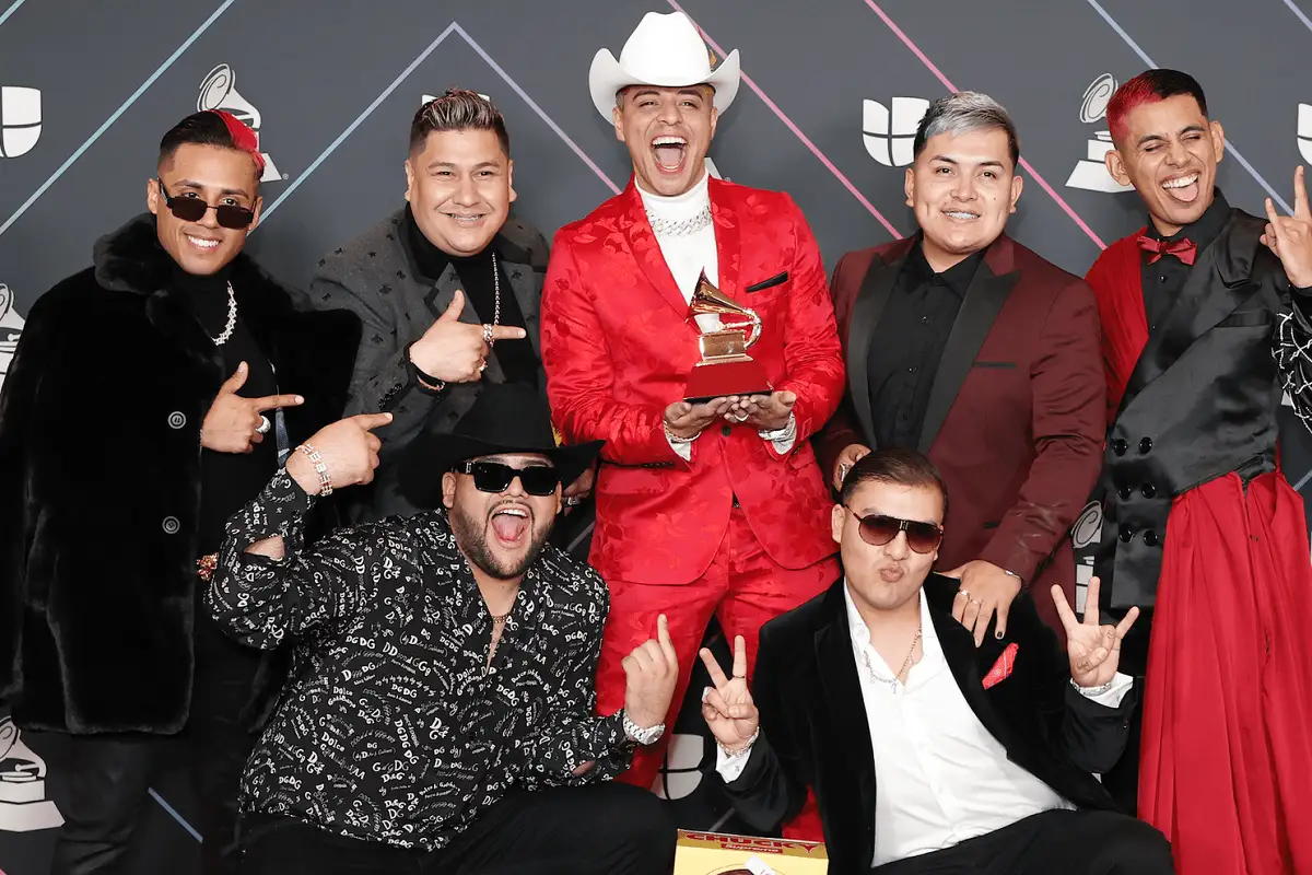 Cancelan concierto de Grupo Firme en el Carnaval de Mazatlán tras amenaza 1 Cancelan concierto de Grupo Firme en el Carnaval de Mazatlán tras amenaza
