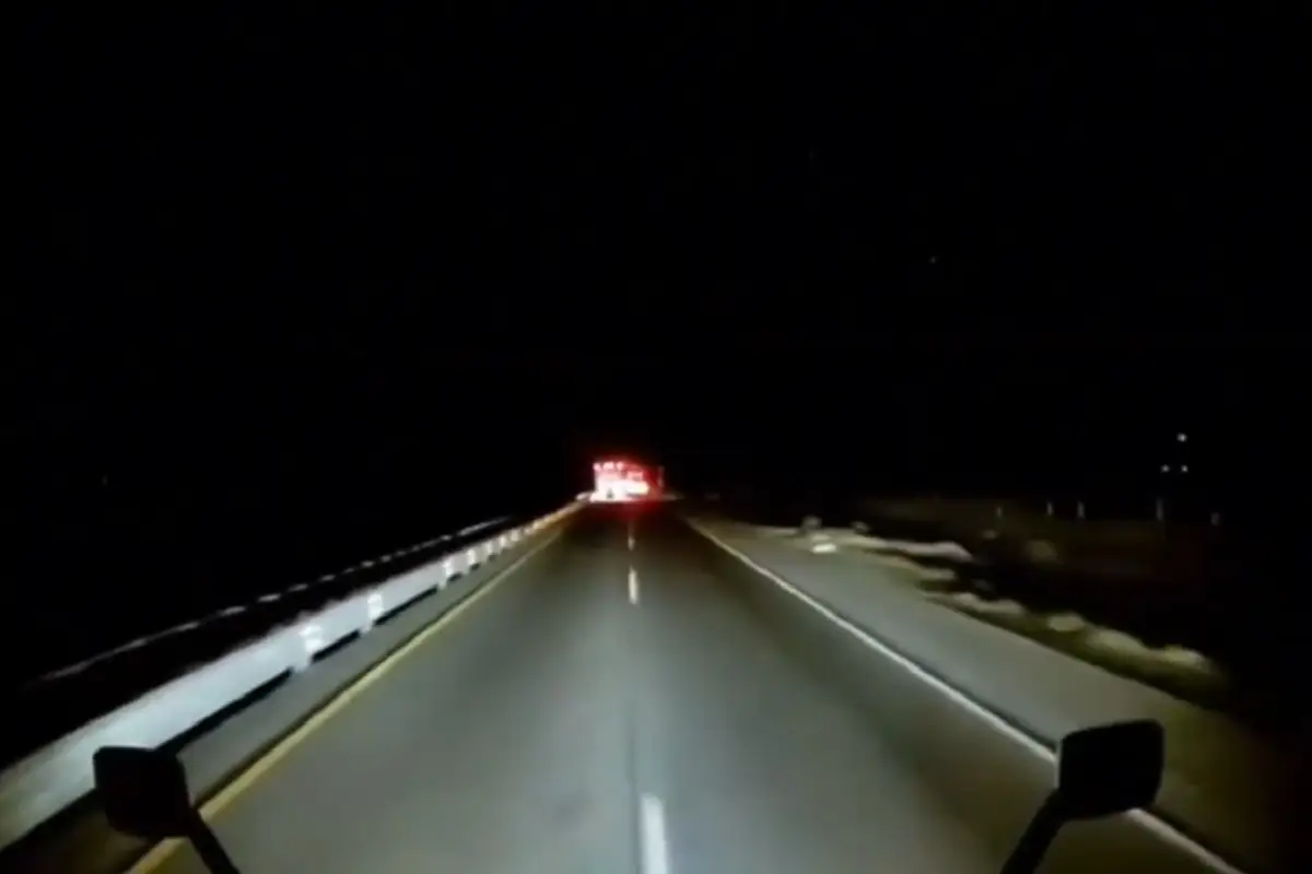 Intentan detener camiones de carga con falso retén en la Puebla-Orizaba 1 Intentan detener camiones de carga con falso retén en la autopista Puebla-Orizaba