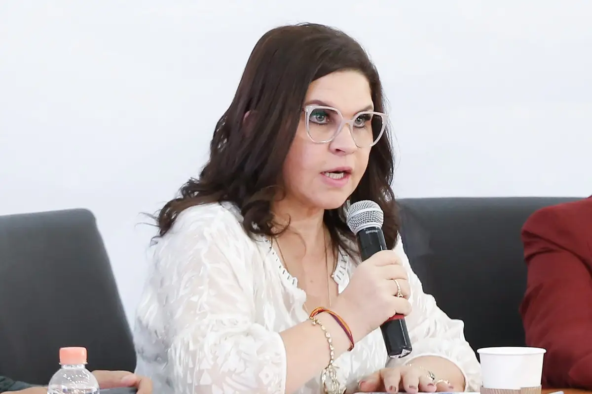 Línea 4 de RUTA sin fecha para cobrar a pasajeros hay paraderos sin electricidad