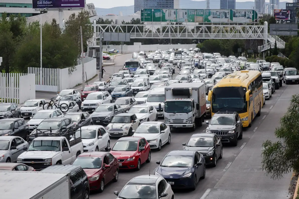 No habrá reemplacamiento para autos particulares en Puebla Armenta