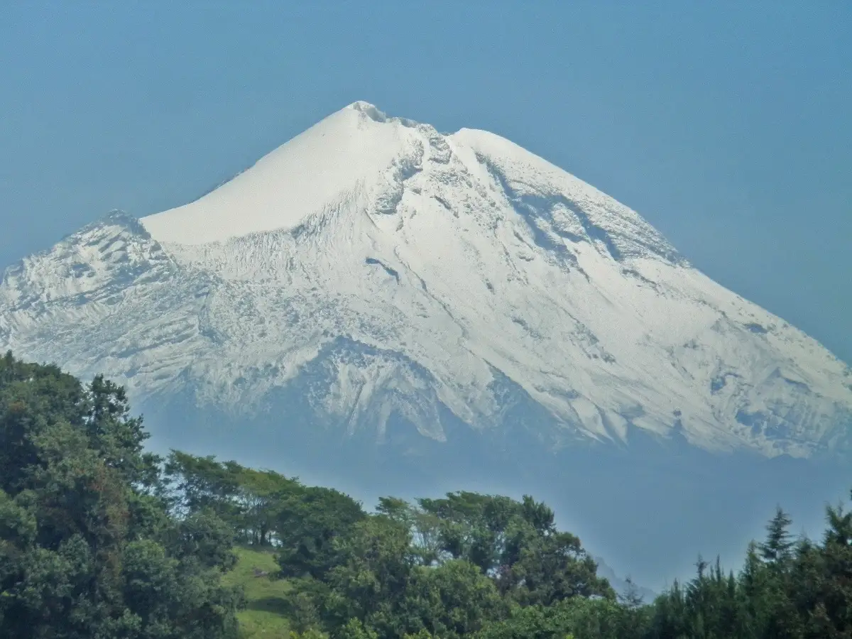 ¿Quién era el alpinista que murió en el Pico de Orizaba tras sufrir un accidente en bicicleta? 