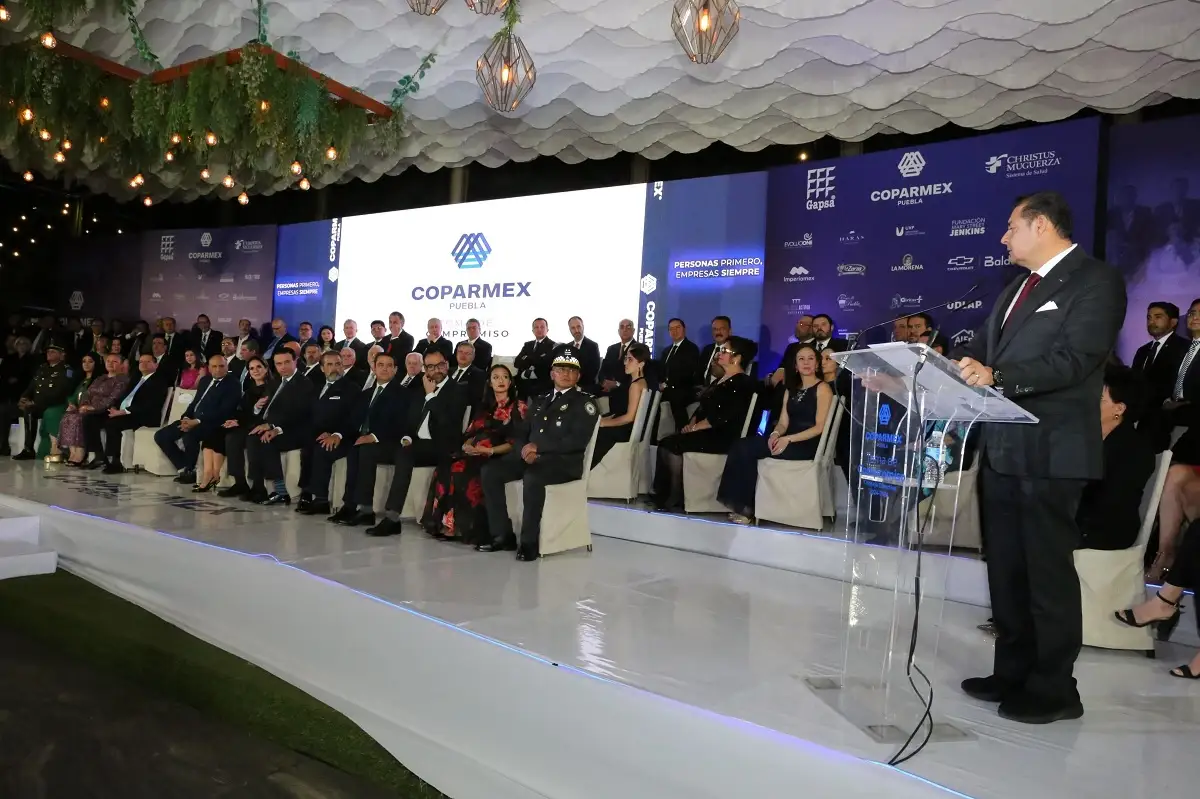 Coordinación entre gobierno y empresarios impulsa desarrollo económico sustentable y con seguridad: Alejandro Armenta