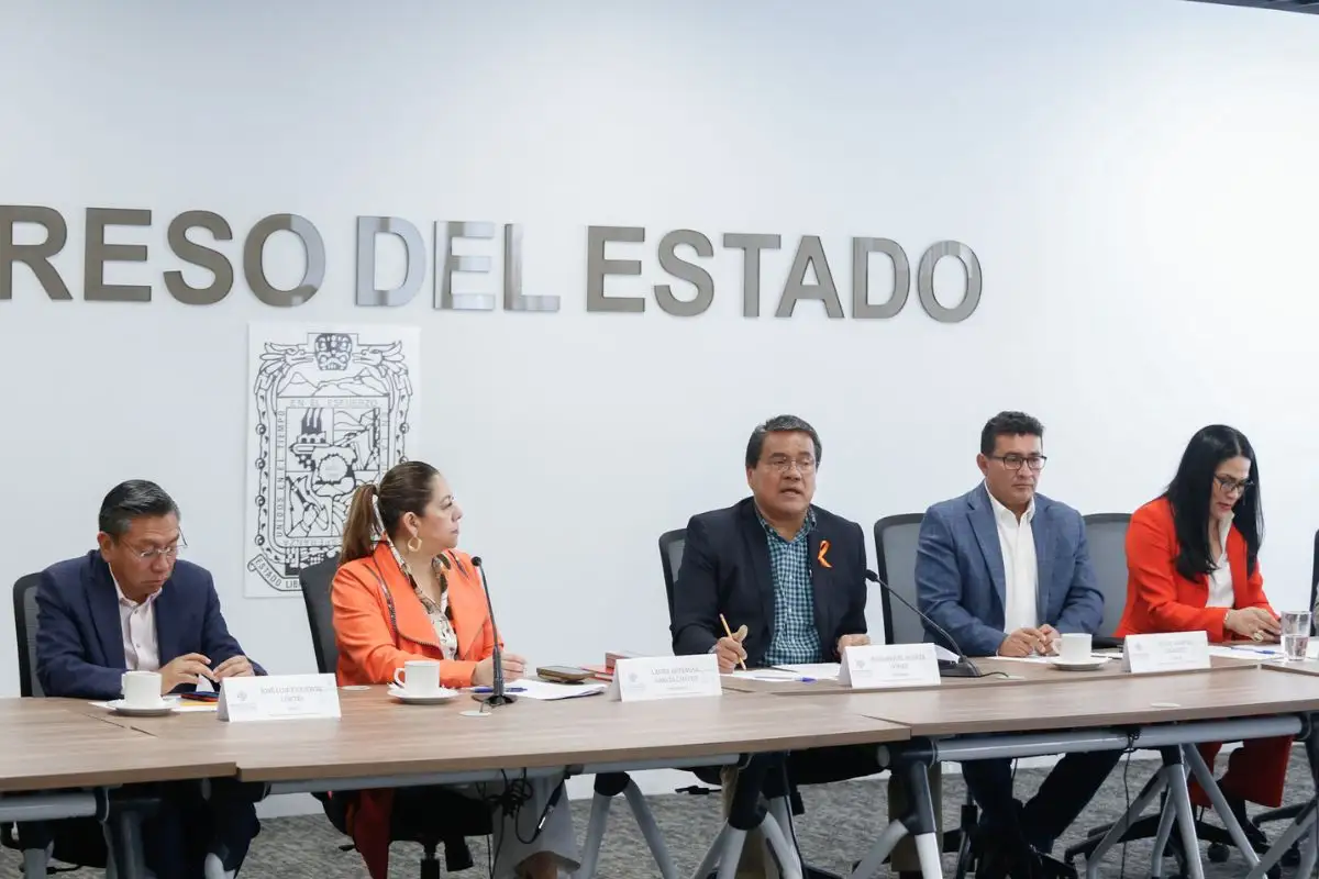 Comisión del Congreso aprueba propuesta de Universidad del Deporte de Puebla