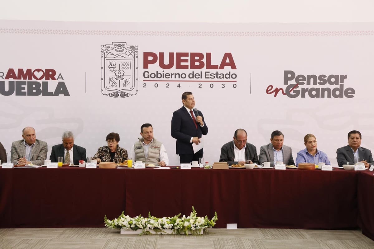 Armenta evalúa a su gabinete de cara a los primeros 100 días de gobierno 1 Armenta evalúa a su gabinete de cara a los primeros 100 días de gobierno