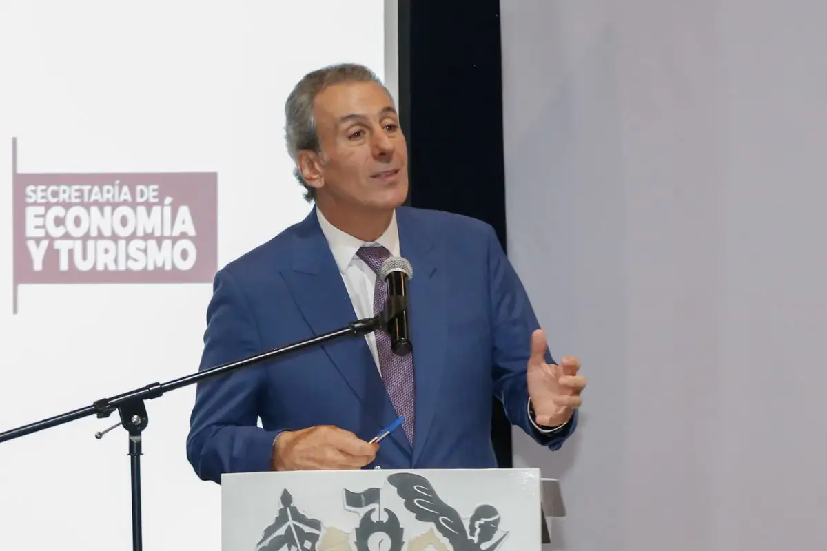 Callejones y privadas estarán fuera de parquímetros, asegura Pepe Chedraui