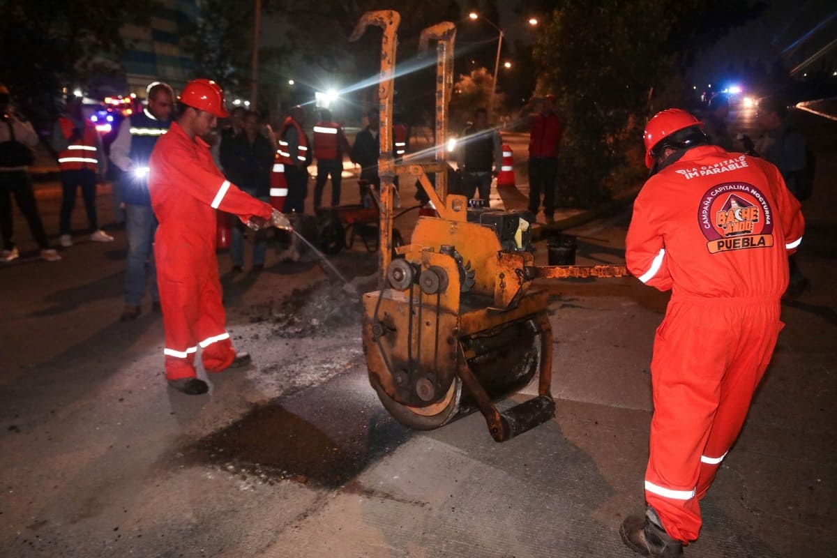 Bacheando Puebla 2025: así funcionará el programa nocturno para reparar calles 3 Bacheando Puebla 2025: así funcionará el programa nocturno para reparar calles