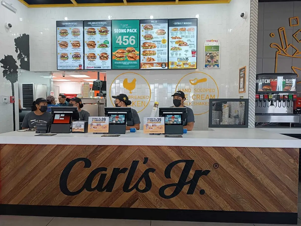 Car'ls Jr en Lomas de Angelópolis