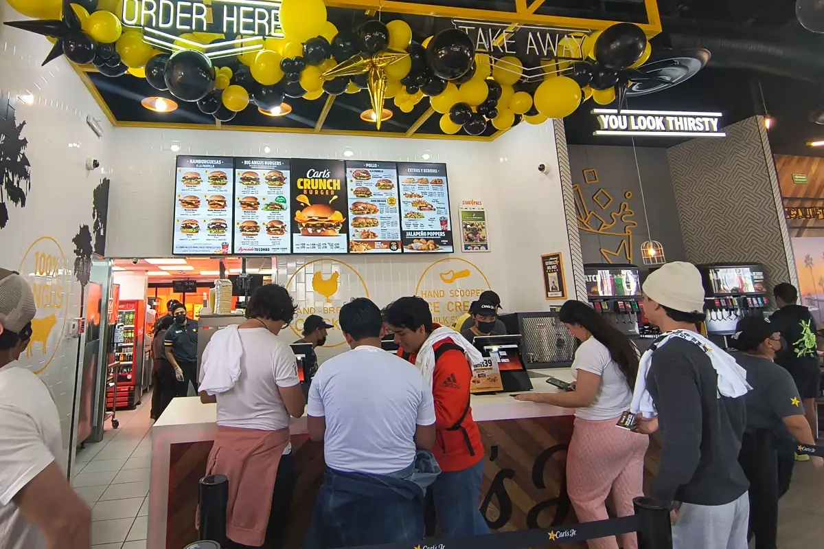 Carl's Jr en Lomas de Angelópolis