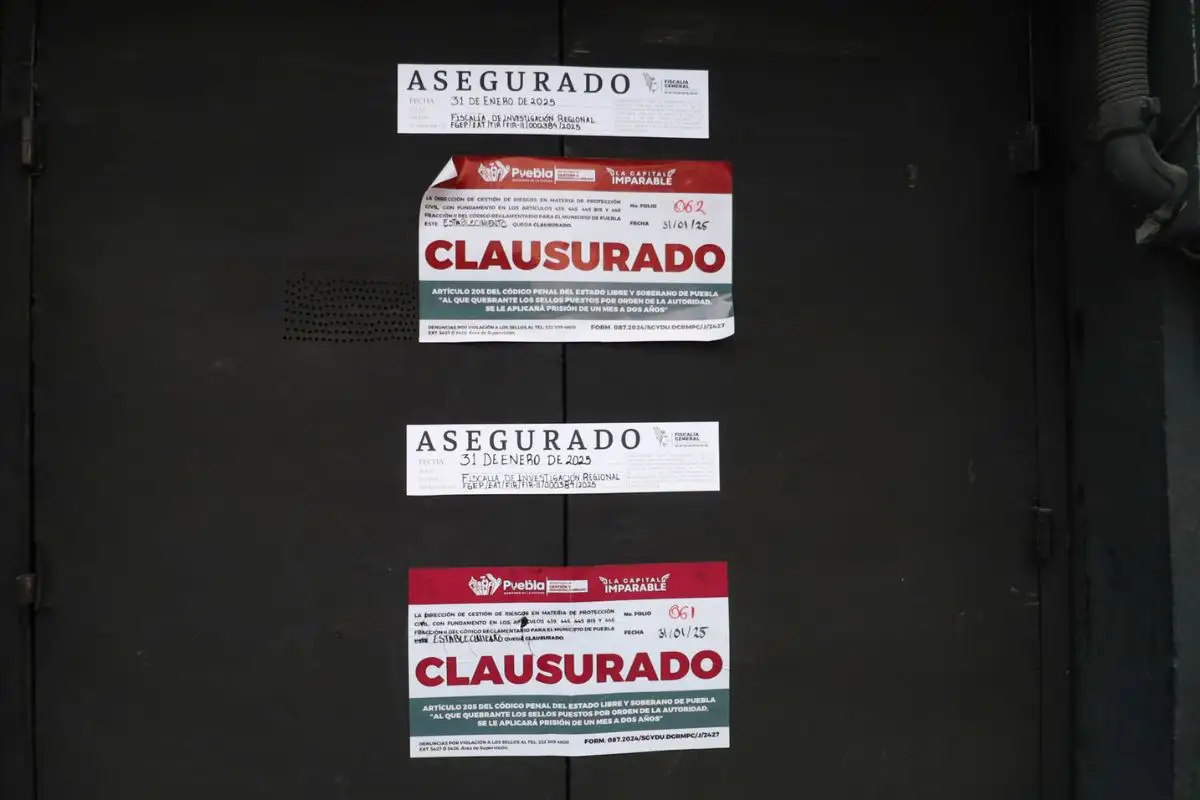En megaoperativo clausuran varios antros de La Juárez, en Puebla 2 En megaoperativo clausuran antros de La Juárez, en Puebla