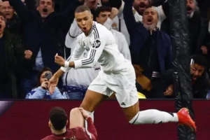 Así fueron los goles de Mbappé contra el City en la Champions