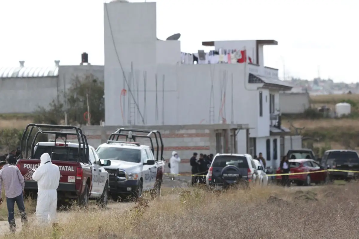 Fiscalía y gobierno de Puebla despliegan operativo tras hallazgo de tres cuerpos en Tlapacoya 1 Fiscalía y gobierno de Puebla despliegan operativo tras hallazgo de tres cuerpos en Tlapacoya
