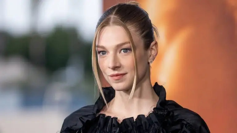 ¿Por qué cambiaron el pasaporte de Hunter Schafer?