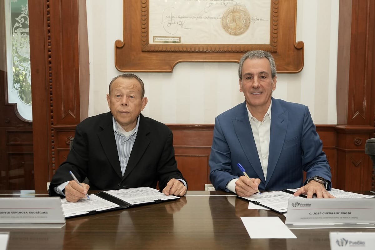 Pepe Chedraui firma convenio en favor de la comunidad migrante 