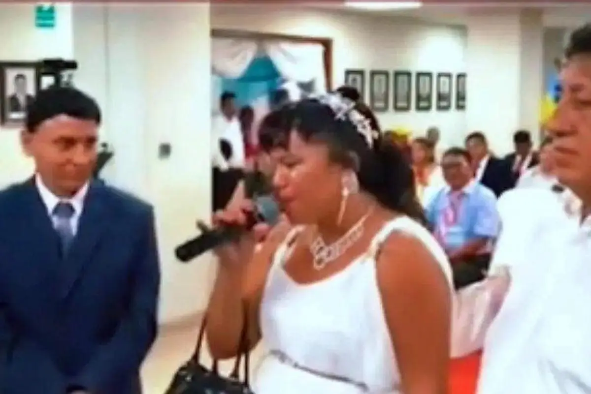 "Perdónenme todos, no acepto": Novia huye de su boda y se viraliza, pero sí hubo fiesta (VIDEO) 3 Perdónenme todos no acepto: Novia huye de su boda y se va corriendo