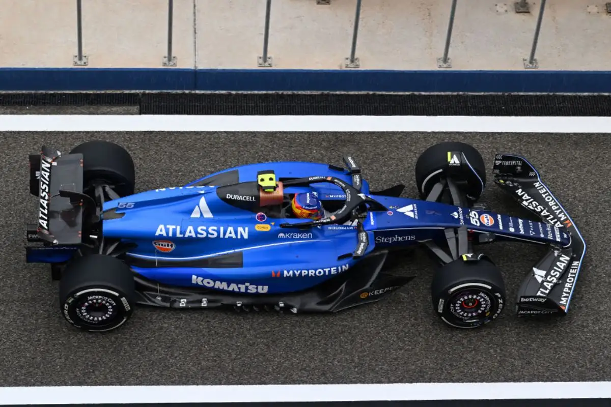 Carlos Sainz domina el segundo día del test de pretemporada de F1 2025 1 Resumen del segundo día del test de pretemporada de F1 2025