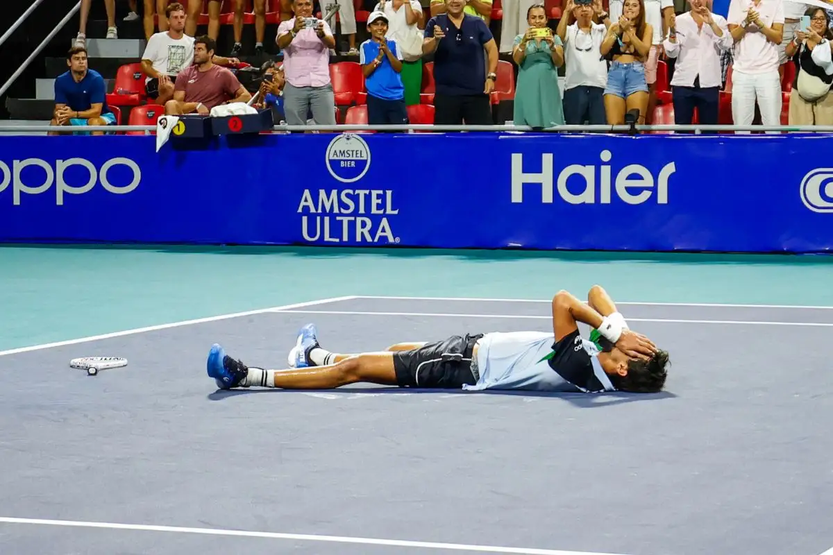 Por retiro de Ruud, tenista mexicano Rodrigo Pacheco avanza a cuartos en Acapulco 1 tenista mexicano Rodrigo Pacheco avanza a cuartos en Acapulco