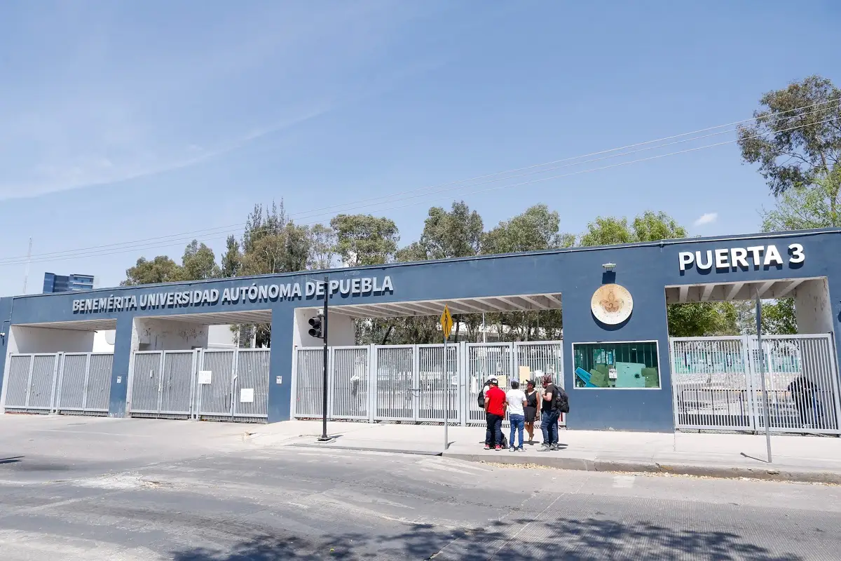 Concluyen paro en la BUAP: Invertirán 100 mdp para atender peticiones estudiantiles
