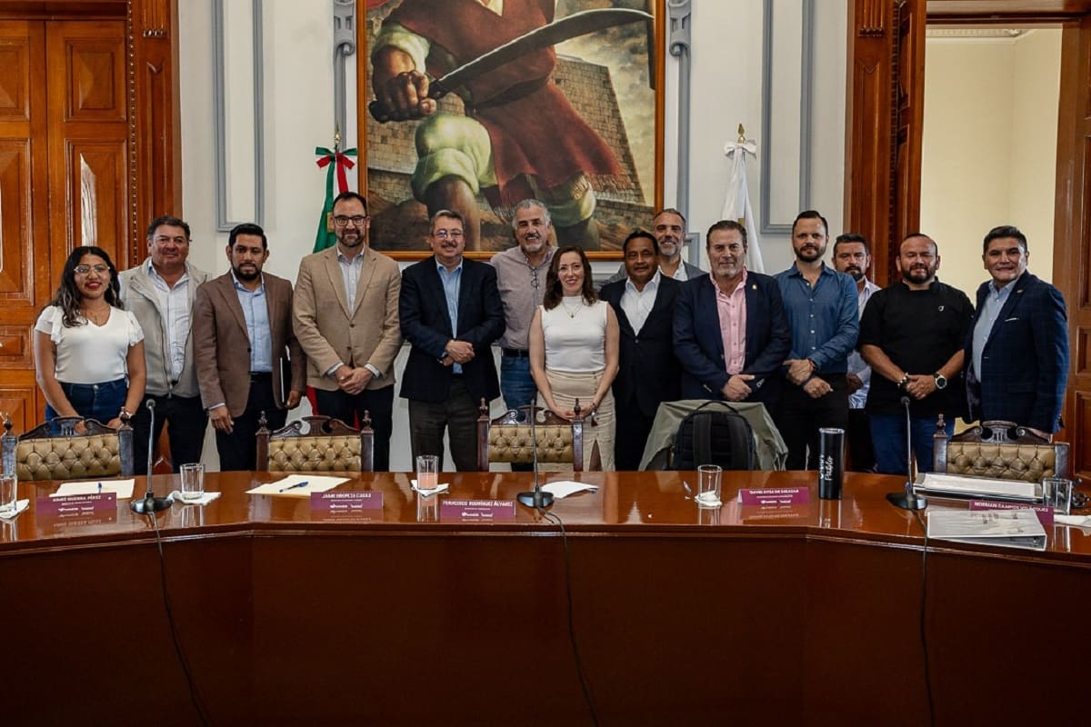 Dialoga secretario de Economía con empresarios turísticos por Estacionamiento Rotativo 1 Dialoga secretario de Economía con empresarios turísticos por Estacionamiento Rotativo